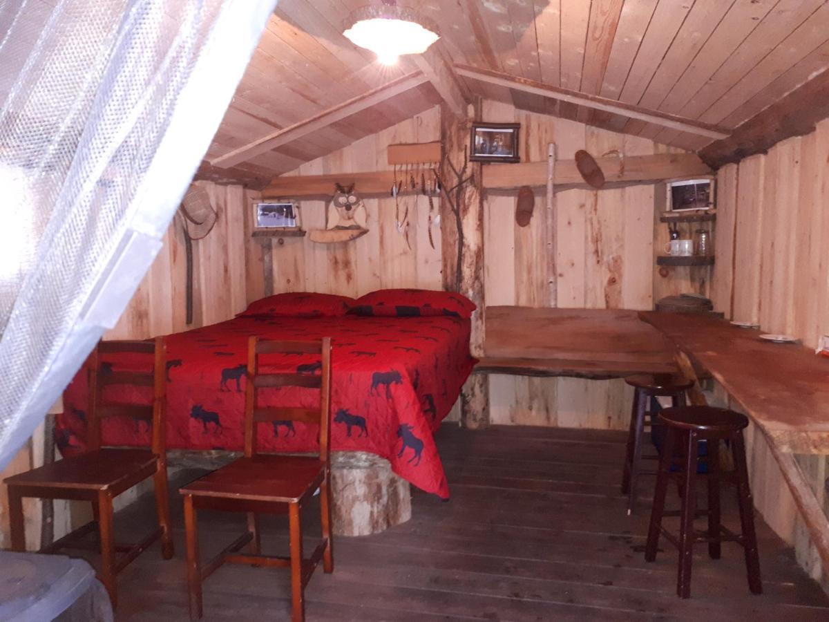 Hebergement De La Montagne St-Roch Saint Roch de Mekinac المظهر الخارجي الصورة